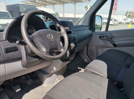 Mercedes-Benz - Sprinter