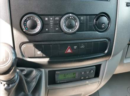Mercedes-Benz - Sprinter