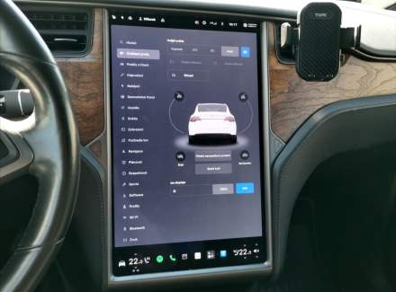 Tesla - Model X