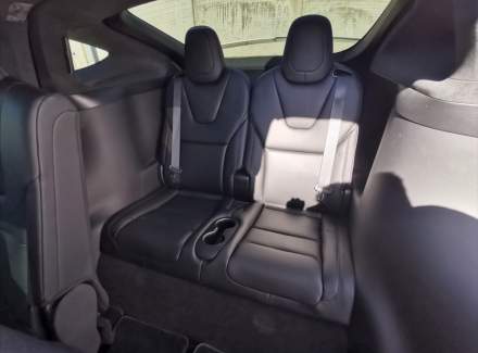 Tesla - Model X