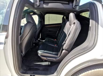 Tesla - Model X