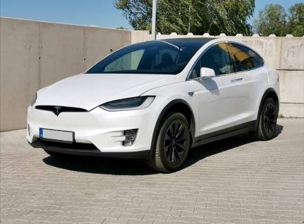 Tesla - Model X