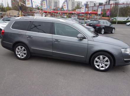 Volkswagen - Passat