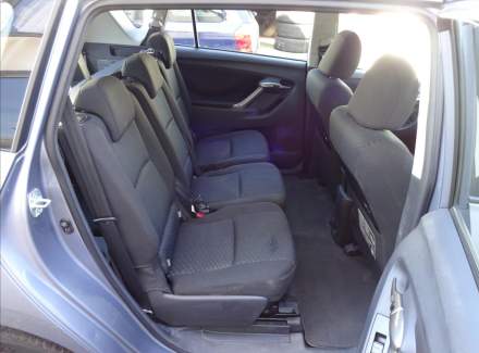 Toyota - Verso