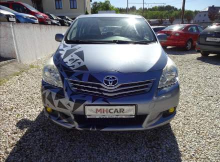 Toyota - Verso