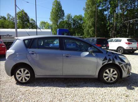 Toyota - Verso