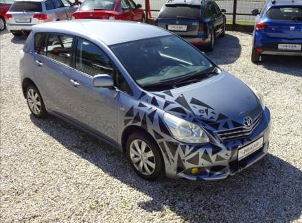 Toyota - Verso