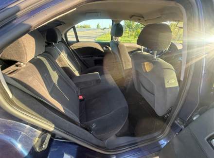 Ford - Mondeo
