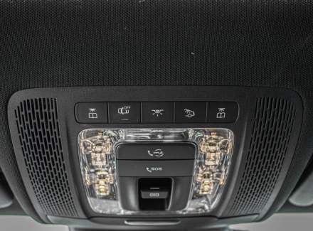 Mercedes-Benz - CLA