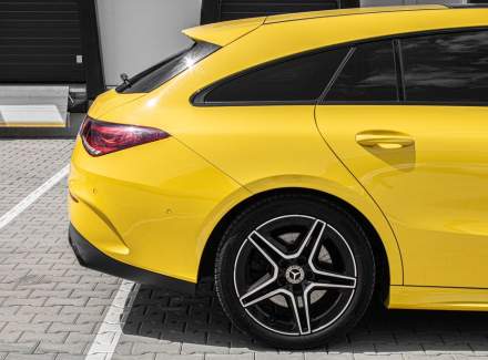 Mercedes-Benz - CLA