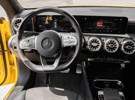 Mercedes-Benz - CLA