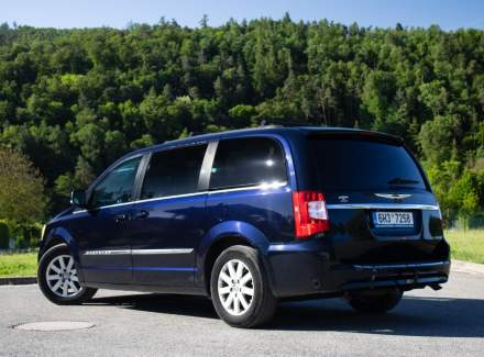 Chrysler - Town & Country