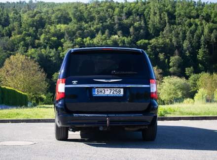 Chrysler - Town & Country