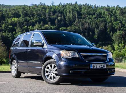 Chrysler - Town & Country