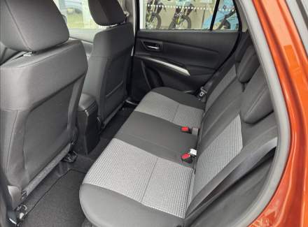 Suzuki - SX4
