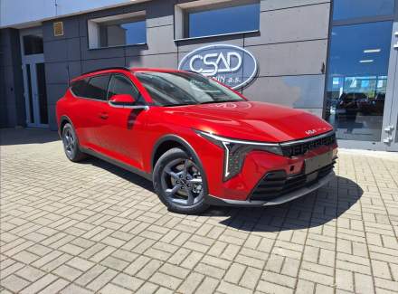 Kia - K4
