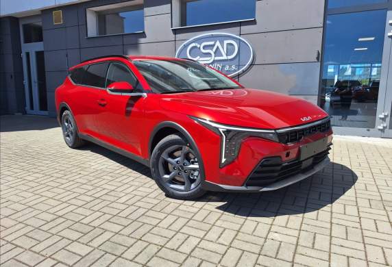 Kia - K4