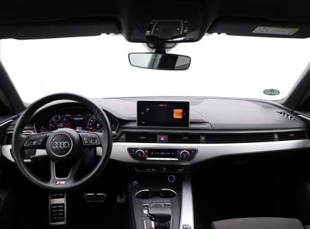 Audi - A4