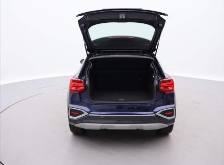 Audi - Q2