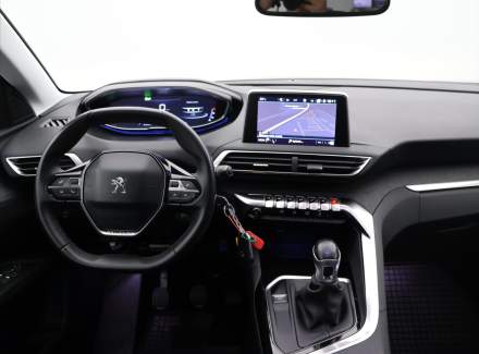 Peugeot - 3008