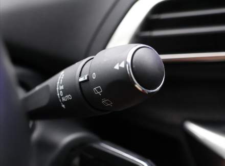 Peugeot - 3008