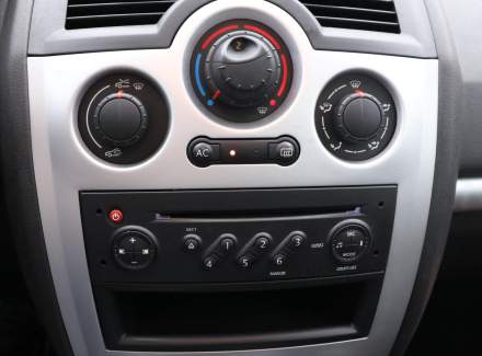 Renault - Megane