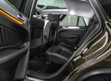 Mercedes-Benz - GLE