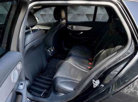 Mercedes-Benz - C-class