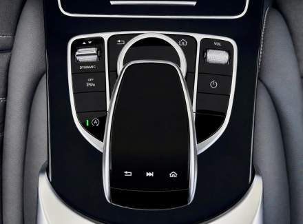 Mercedes-Benz - C-class
