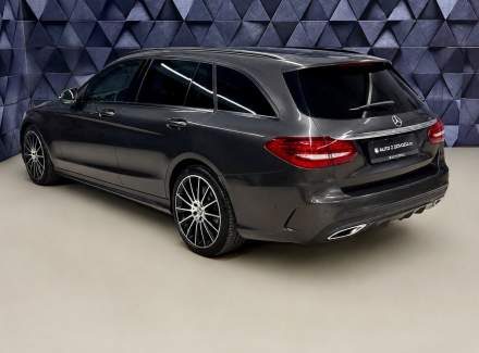 Mercedes-Benz - C-class