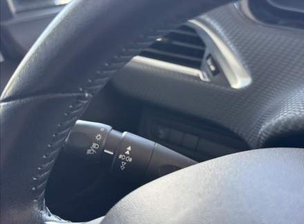 Peugeot - 2008