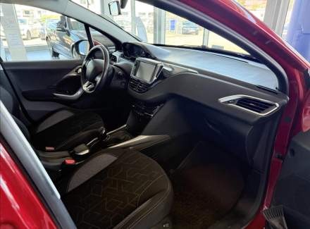 Peugeot - 2008