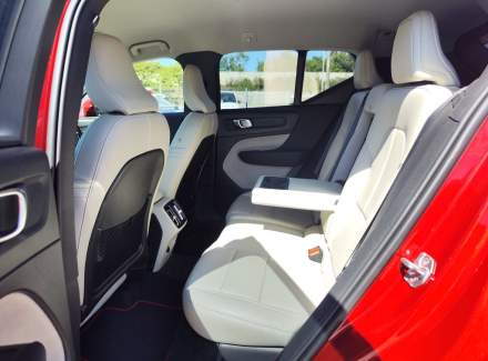 Volvo - XC40