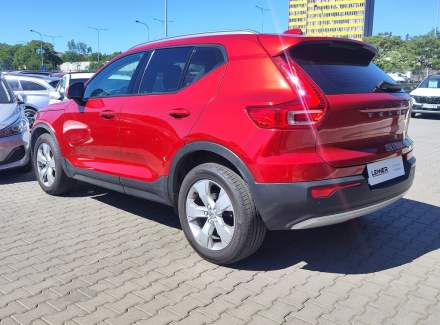 Volvo - XC40