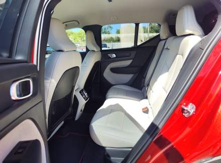 Volvo - XC40