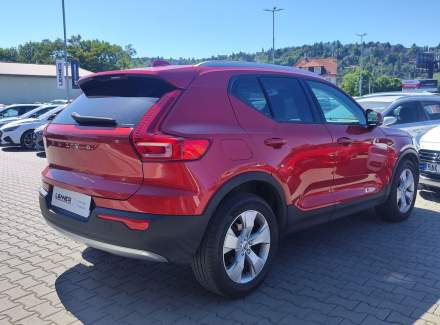 Volvo - XC40