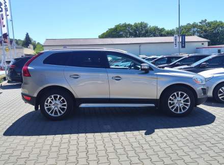 Volvo - XC60