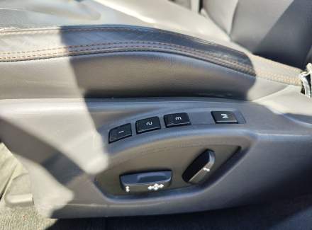 Volvo - XC60