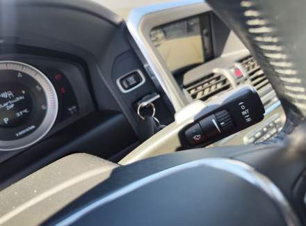 Volvo - XC60