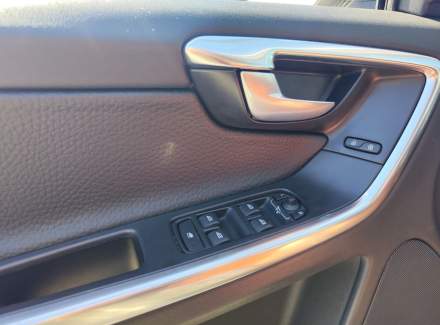 Volvo - XC60