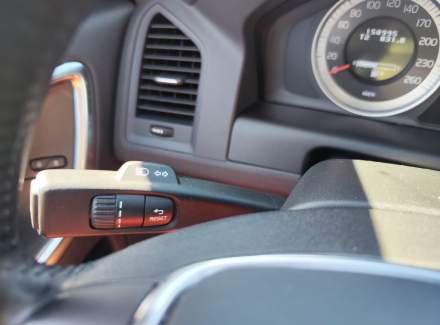 Volvo - XC60