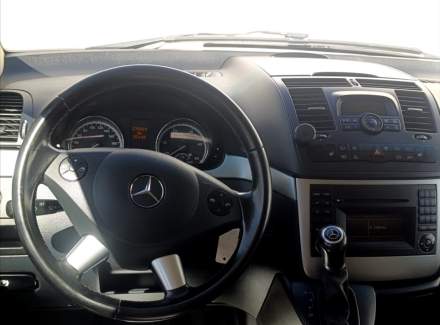 Mercedes-Benz - Viano