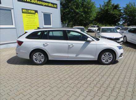 Škoda - Octavia