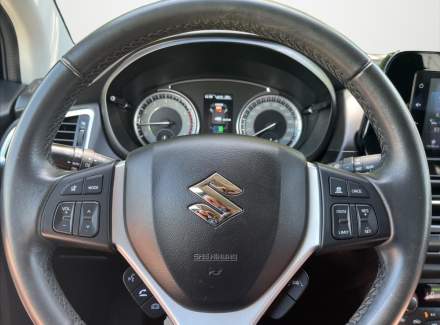 Suzuki - SX4