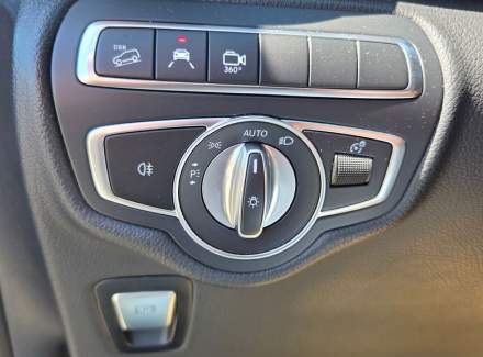 Mercedes-Benz - V-class