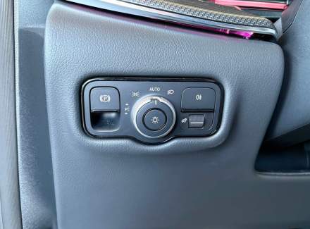 Mercedes-Benz - V-class