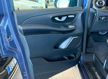 Mercedes-Benz - V-class