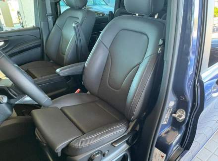 Mercedes-Benz - V-class