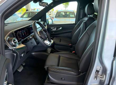 Mercedes-Benz - V-class