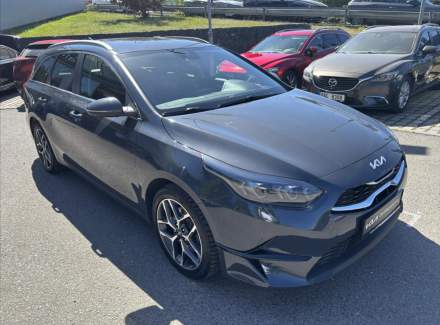 Kia - Cee'd
